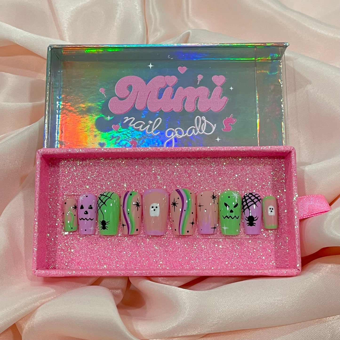 Trick or Treat🍬👻🎃