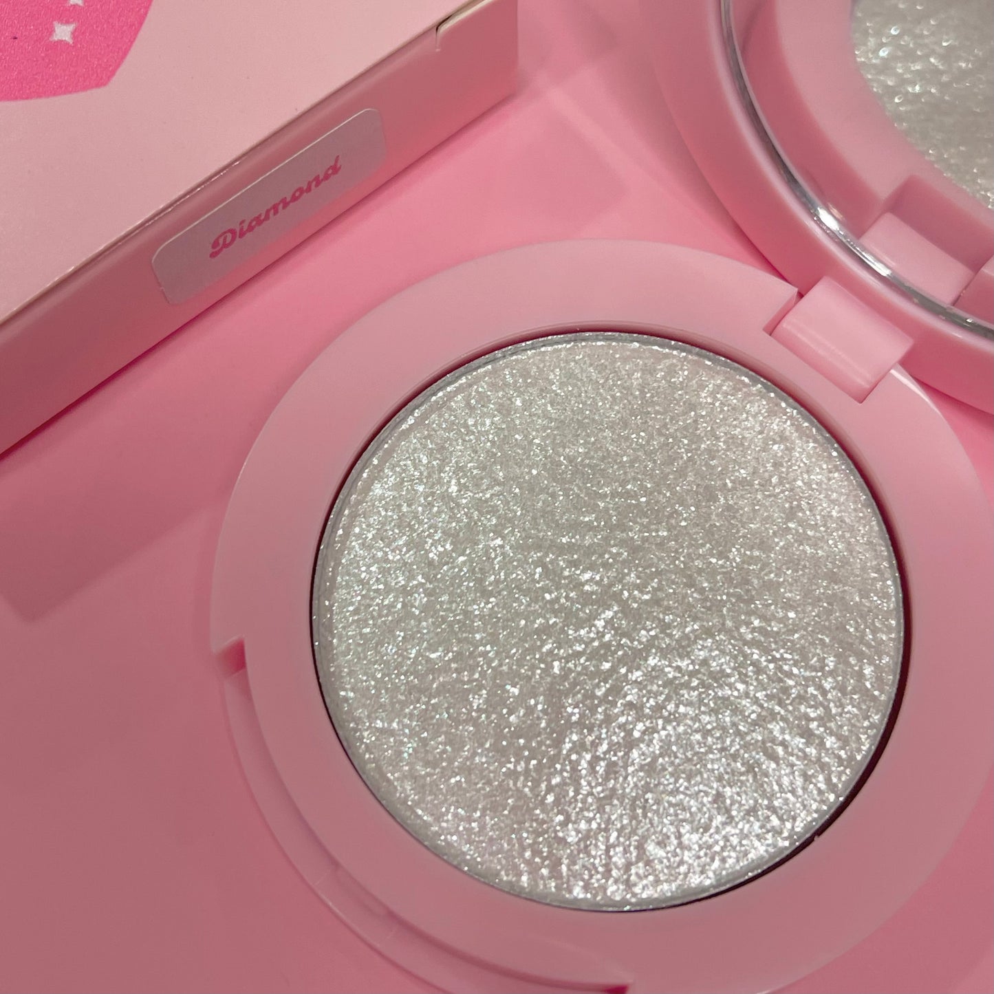 Diamond Highlighter✨
