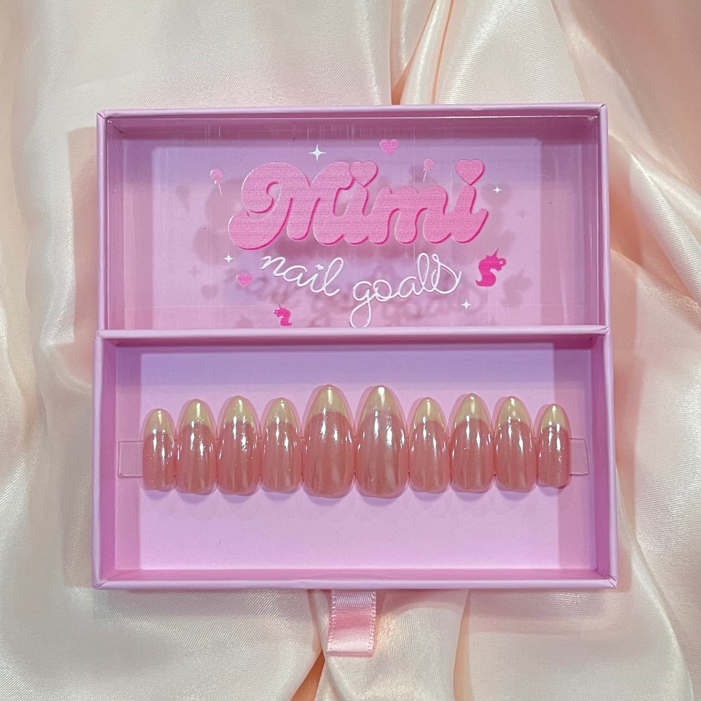 Butter Yellow Glazed French🥞