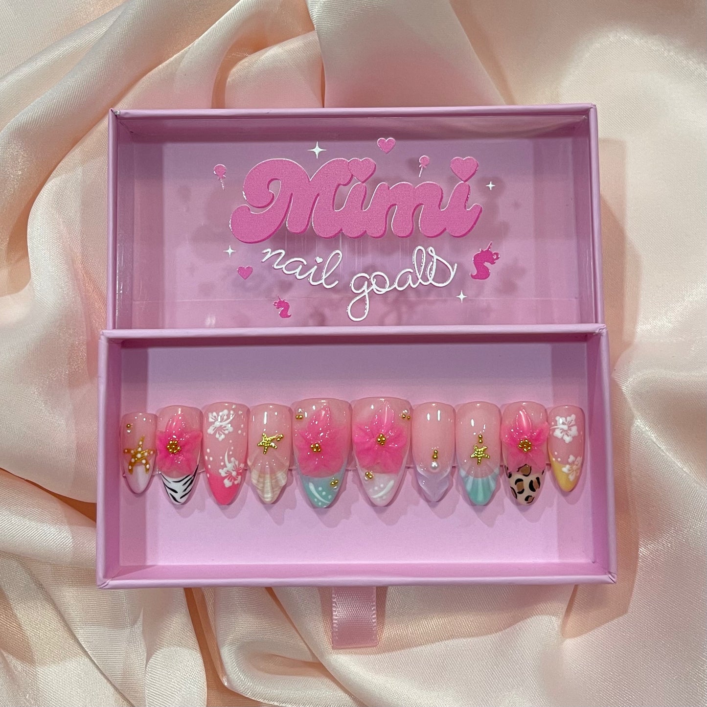 By The Beach🐚☀️🌺